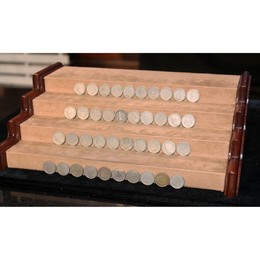 Classic Collection: V-Nickel Bag of 40 Coins Classic Collection: V-Nickel Bag of 40 Coins