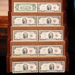 $2 Red Seal Notes XF-AU Condition $2 Red Seal Notes XF-AU Condition