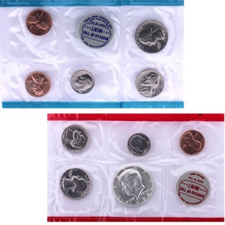 1970 Mint Set in OGP (10 coins)